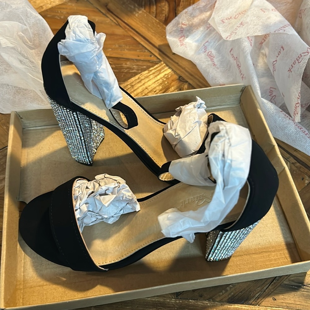 Lov Mark Beautiful Fancy Heels